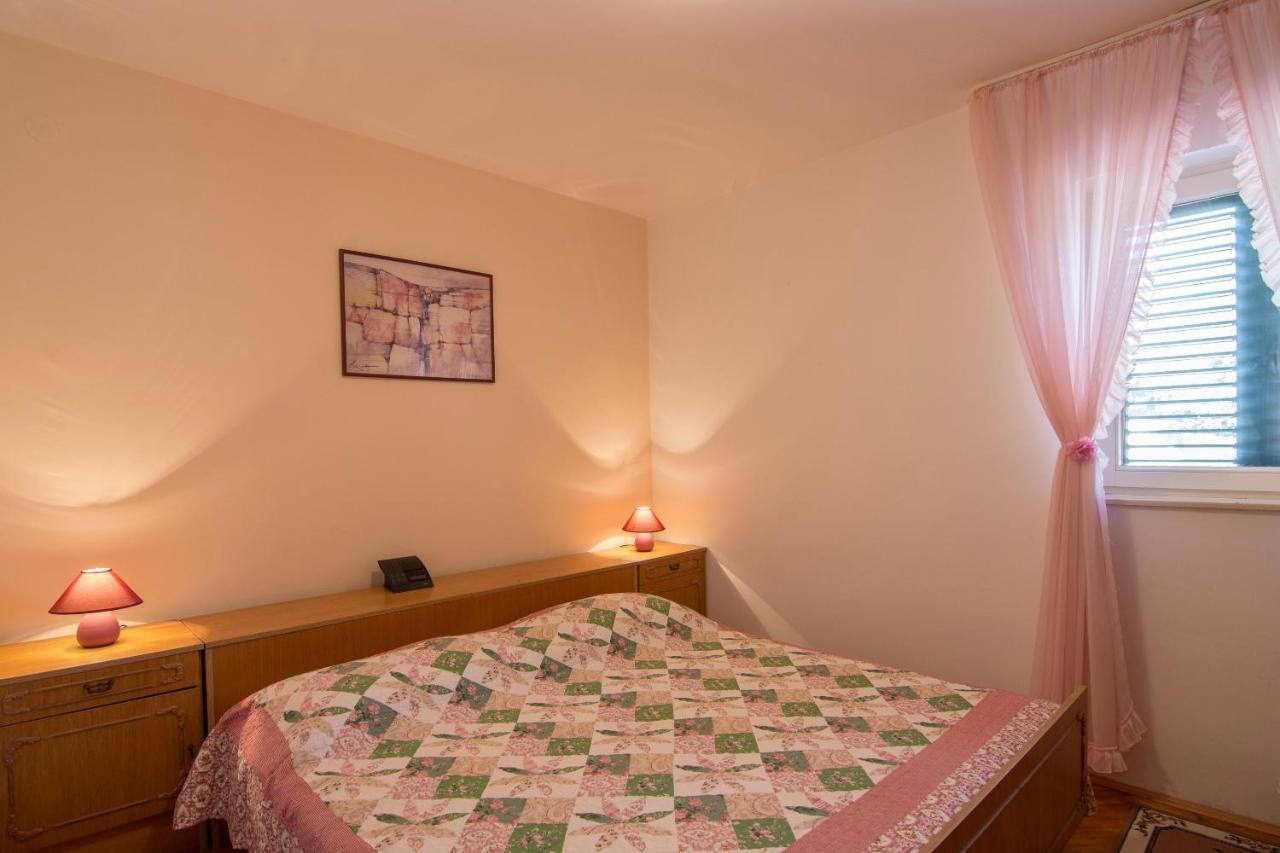 Apartment Edita Trget Extérieur photo